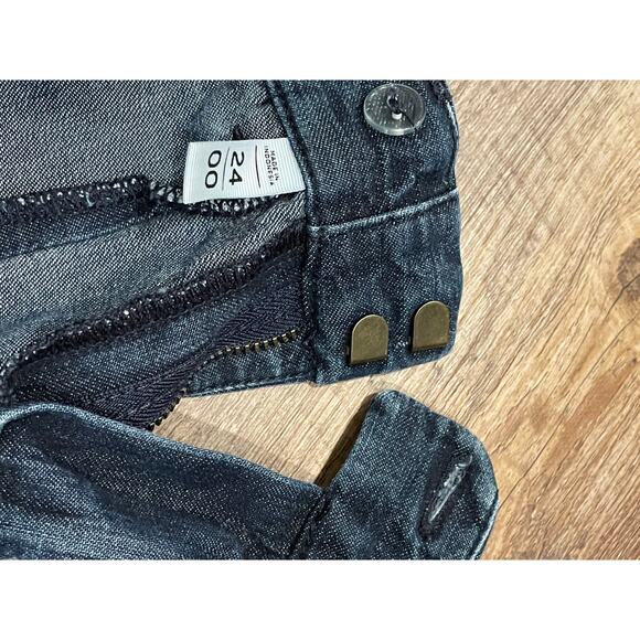 LOFT Jean shorts denim dark chambray size 24 00 - Picture 8 of 8